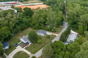 815 E Main St, Taylors, SC 29687 - Photo 24