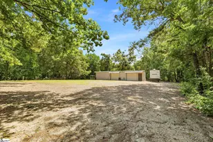 7446 Neely Ferry Rd, Laurens, SC 29360 - Photo 34