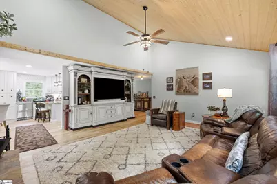 7446 Neely Ferry Road, Laurens, SC 29360 - Photo 10
