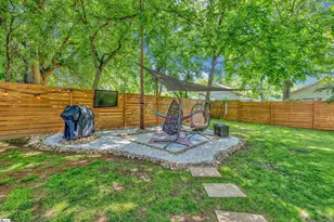 281 Moore St, Greenville, SC 29605 - Photo 16