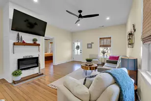 281 Moore St, Greenville, SC 29605 - Photo 2