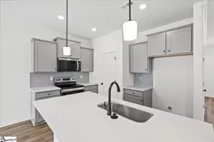 423 Belgrove Wy, Easley, SC 29640 - Photo 6
