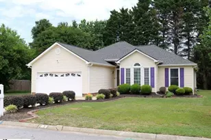 2 Tearose Ln, Simpsonville, SC 29681 - Photo 1