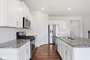 5192 Pratt Dr, Boiling Springs, SC 29316 - Photo 10