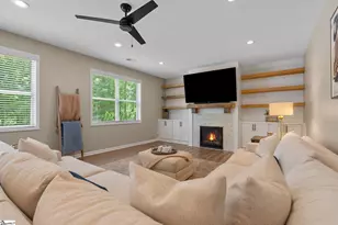 118 Waltzing Vine Ln, Williamston, SC 29697 - Photo 4
