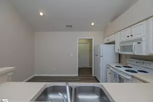 702 Heritage Club Dr, Greenville, SC 29615 - Photo 12
