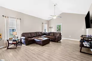 104 Tillotson Rd, Anderson, SC 29621 - Photo 2