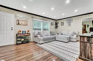 225 Tanglewood Way, Gray Court, SC 29645 - Photo 8
