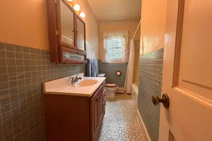 1003 W Main St, Laurens, SC 29360 - Photo 2