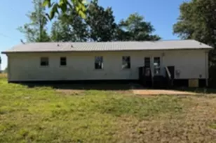 132 Brannon Cir, Inman, SC 29349 - Photo 2
