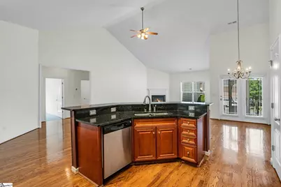 27 Pine Island Drive, Simpsonville, SC 29681 - Photo 8