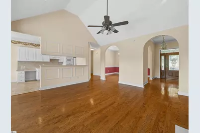 130 Roberts Meadow Loop, Spartanburg, SC 29307 - Photo 10