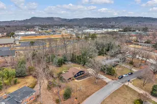 6 Devonshire Ln, Greenville, SC 29617 - Photo 36