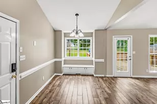 312 Carmichael Ct, Boiling Springs, SC 29316 - Photo 12
