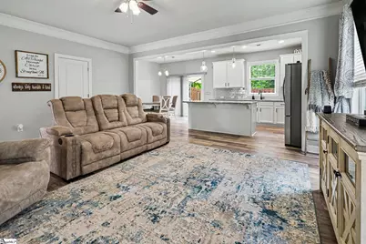 303 Hartland Place, Simpsonville, SC 29680 - Photo 6