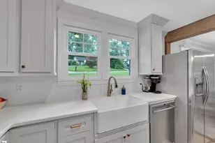 40 Nottingham Rd, Greenville, SC 29607 - Photo 8