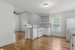9 Donaldson St, Greenville, SC 29611 - Photo 4