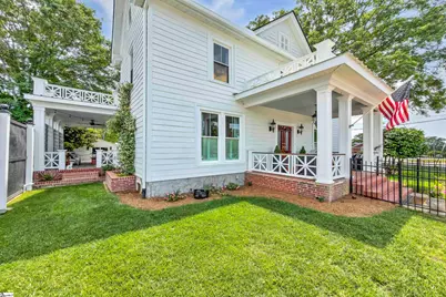 109 W Curtis Street, Simpsonville, SC 29681 - Photo 2