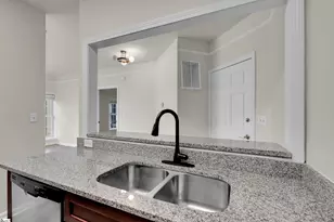 233 N Main St, Greenville, SC 29601 - Photo 8
