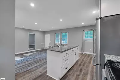 110 Lyons Court, Simpsonville, SC 29681 - Photo 12