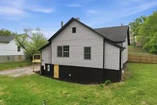 1 E 5th St, Greenville, SC 29611 - Photo 30