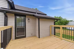 1 E 5th St, Greenville, SC 29611 - Photo 28