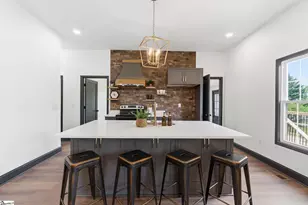 1 E 5th St, Greenville, SC 29611 - Photo 14