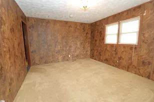 127 Norris Ct, Spartanburg, SC 29306 - Photo 8