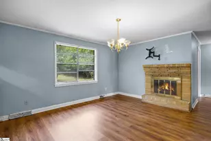 119 Pleasant Dr, Mauldin, SC 29662 - Photo 6