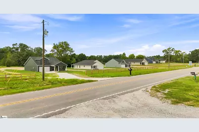 17994 Hwy 101 S, Gray Court, SC 29645 - Photo 14