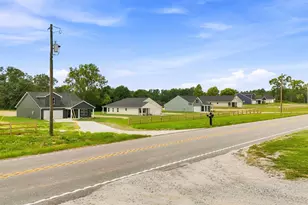 17994 Hwy 101 S, Gray Court, SC 29645 - Photo 14