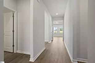 247 Pretoria Dr, Woodruff, SC 29388 - Photo 4