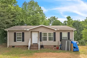 115 Lyle Dr, Taylors, SC 29687 - Photo 2