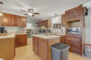 160 Inn View Dr, Inman, SC 29349 - Photo 14
