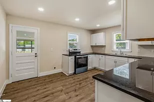 317 Cole St, Spartanburg, SC 29301 - Photo 14