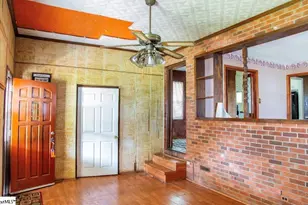 2014 Center St, Spartanburg, SC 29303 - Photo 6