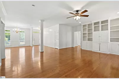 313 N Oakley Lane, Spartanburg, SC 29301 - Photo 8
