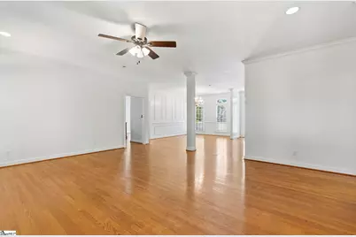 313 N Oakley Lane, Spartanburg, SC 29301 - Photo 4