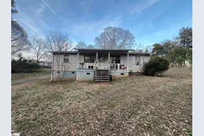 121 Holy Street, Spartanburg, SC 29307 - Photo 1