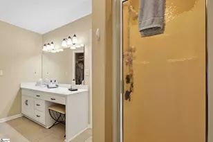 316 Angie Dr, Taylors, SC 29687 - Photo 16