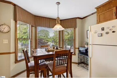 316 Angie Drive, Taylors, SC 29687 - Photo 4
