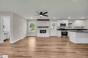 11 Confederate Cir, Taylors, SC 29687 - Photo 8