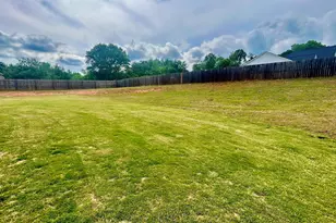 382 W Darby Rd, Greenville, SC 29609 - Photo 32