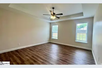 382 W Darby Road, Greenville, SC 29609 - Photo 16