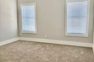 512 Trade St, Greer, SC 29651 - Photo 12