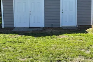 512 Trade St, Greer, SC 29651 - Photo 16