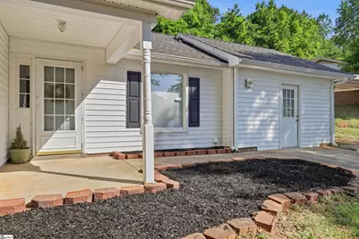 38 Shore Drive, Greenville, SC 29611 - Photo 2
