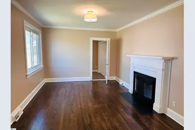 414 E Fairview Avenue, Greer, SC 29651 - Photo 4