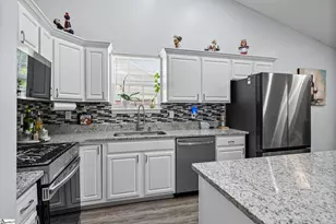 826 Damson Plum Ct, Spartanburg, SC 29301 - Photo 8
