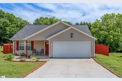 826 Damson Plum Court, Spartanburg, SC 29301 - Photo 2